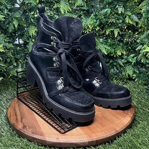 ZARA Boots Women 9 US 40 EU Black Moto Combat Chunky Heel‎ Lace Up Ankle 2111